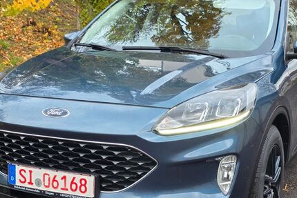 Ford Kuga 98.500 km 16.300 &euro; Siegen 57074