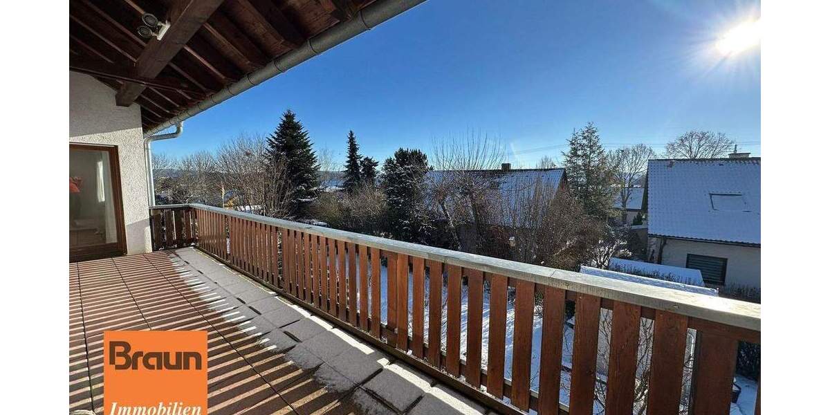 Attraktive 4,5-Zimmer-Eigentumswohung in Trossingen, inkl. Einzelgarage und Pkw-Außenstellplatz 4 zimmer