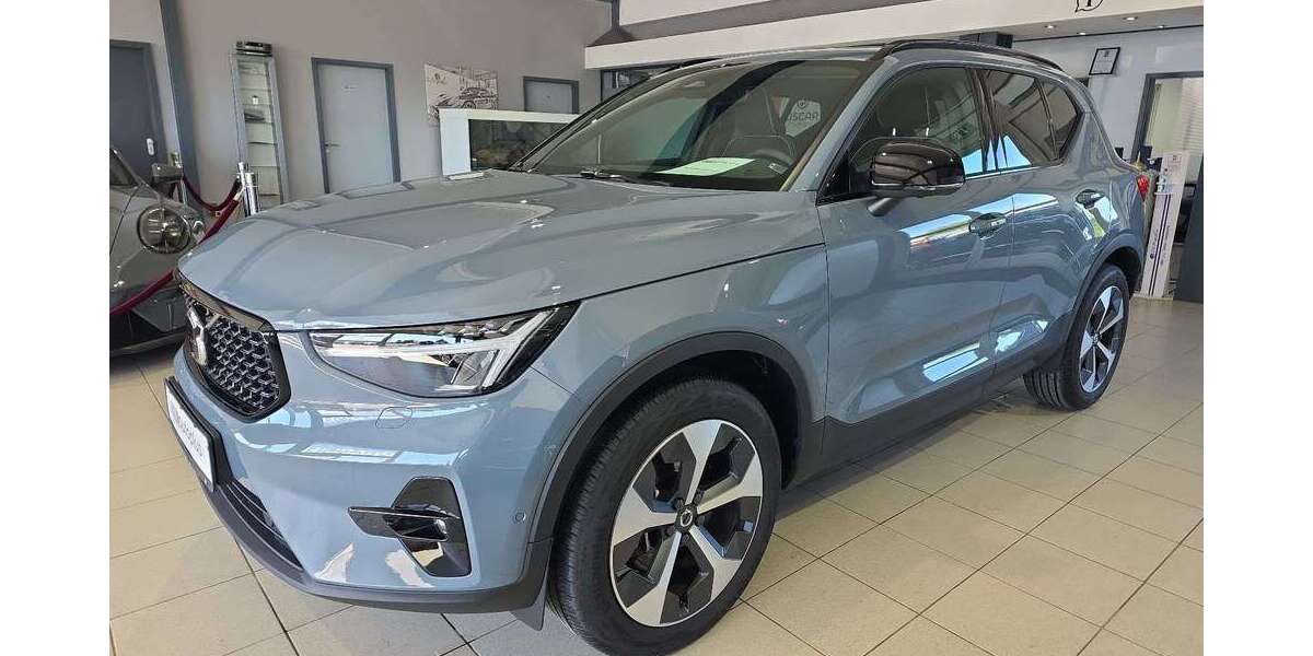 Volvo XC40 34.059 km 36.950 &euro; Bergheim 50126
