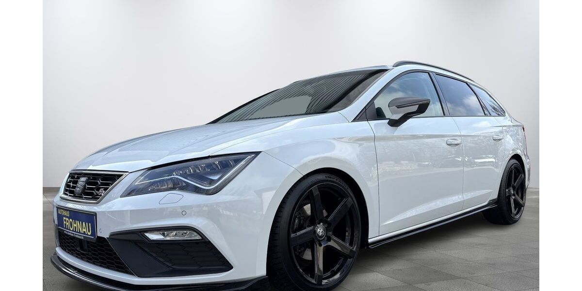 Seat Leon 68.910 km 15.490 &euro; Berlin 13467