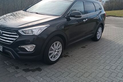 Hyundai Grand Santa Fe 296.000 km 8.950 &euro; Freienwill 24991