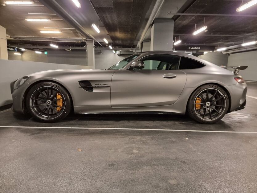 Mercedes-Benz AMG GT R 68.355 km 115.111 € Hamburg 20354