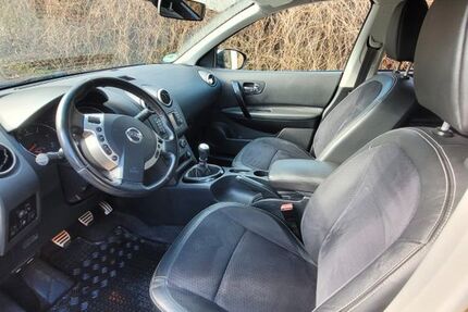 Nissan Qashqai 116.000 km 9.200 &euro; Postbauer-Heng 92353