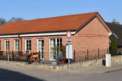 Gewerbeobjekt Seedorf - 1 Zimmer, 1.690.000&euro; | Angebot:25748687