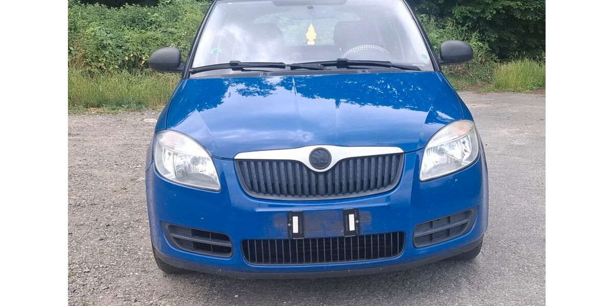 Skoda Fabia 243.000 km 950 &euro; Schladen 38315