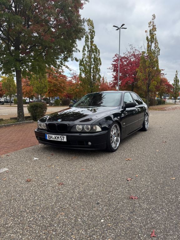 BMW 520 261.000 km 4.700 € Bietigheim 76467