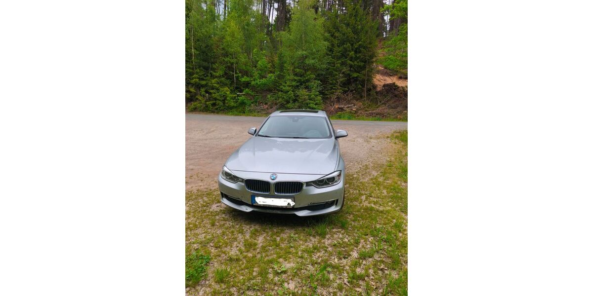 BMW 320 221.393 km 13.000 &euro; Steinbach am Wald 96361