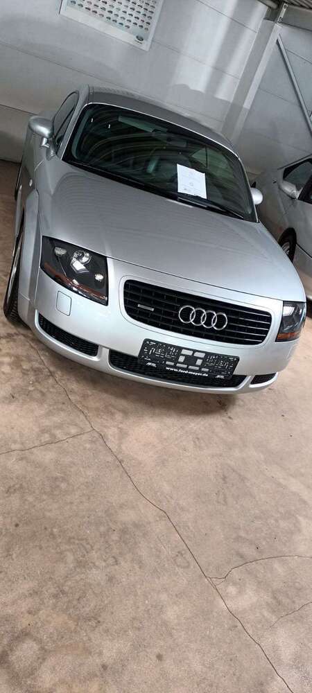 TT
