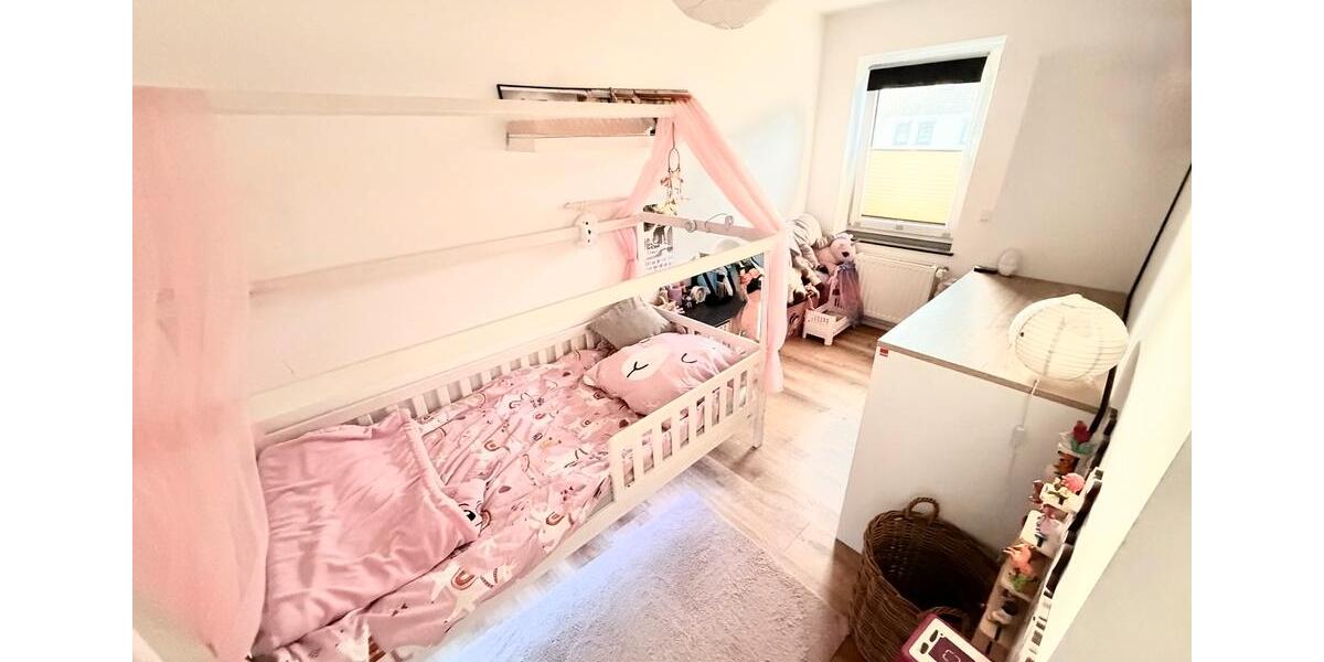 Reihenhaus Düren Distelrath - 4 Zimmer, 105 m&sup2;, 355.000&euro; | Angebot:24433509