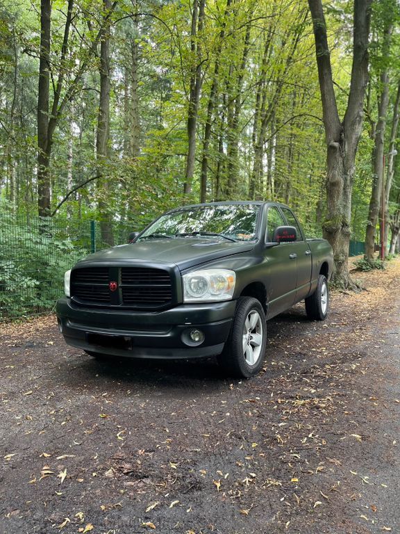 Dodge RAM 188.600 km 16.500 € Callenberg 09337