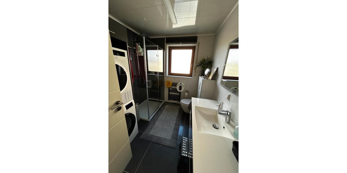 Etagenwohnung Gochsheim - 4 Zimmer, 105 m&sup2;, 285.000&euro; | Angebot:25922383