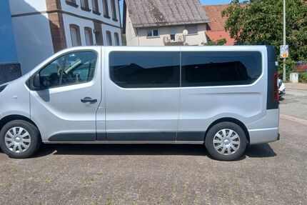 Opel Vivaro 189.000 km 13.000 € Wahnwegen 66909