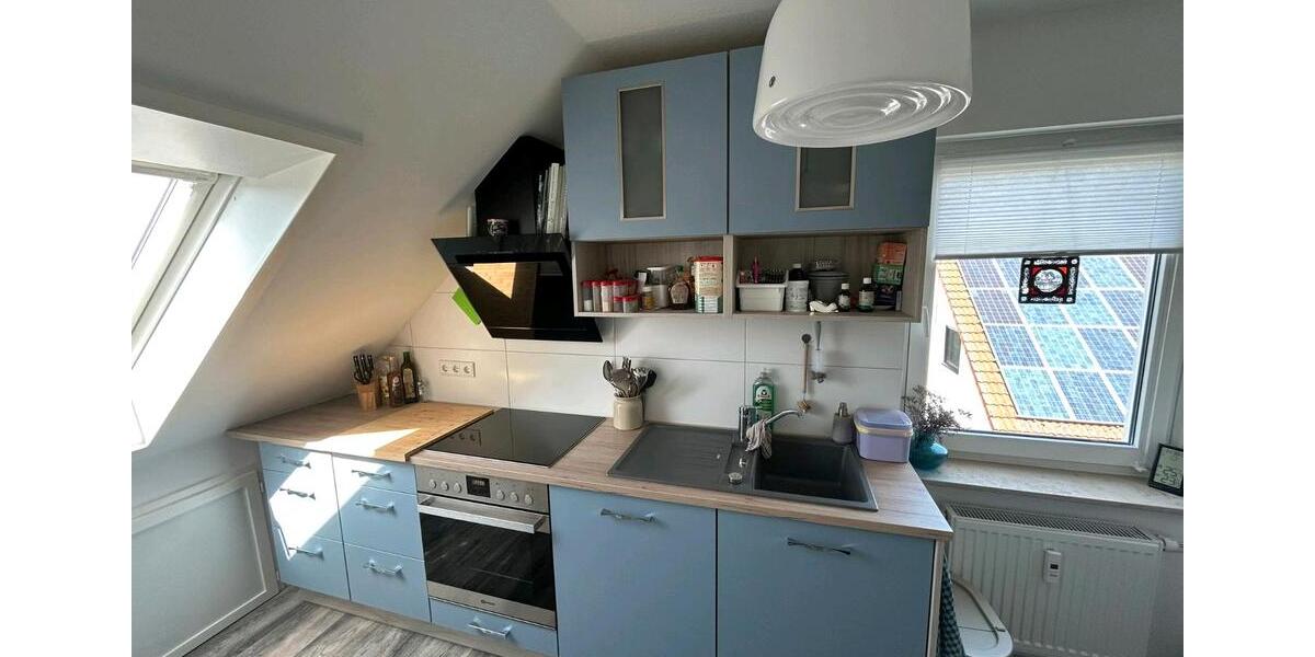 Dachgeschoßwohnung Lohfelden - 2.5 Zimmer, 80 m&sup2;, 850&euro; | Angebot:26413060