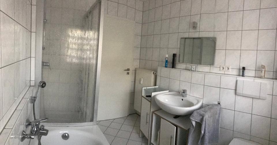 Moderne 2,5 Zimmer Wohnung mit Terrasse & Garten 2.5 zimmer