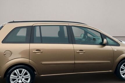 Opel Zafira 193.000 km 4.400 &euro; Frankfurt am Main 65933