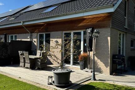 Hochwertige 4-Zimmer-Maisonette-Wohnung mit lux. Innenausstattung 4 zimmer