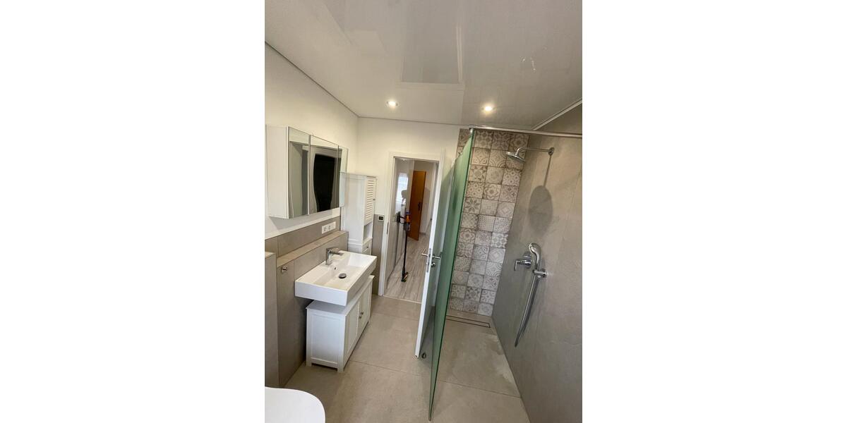 Etagenwohnung Wiesloch - 3 Zimmer, 64 m&sup2;, 300.000&euro; | Angebot:26313804