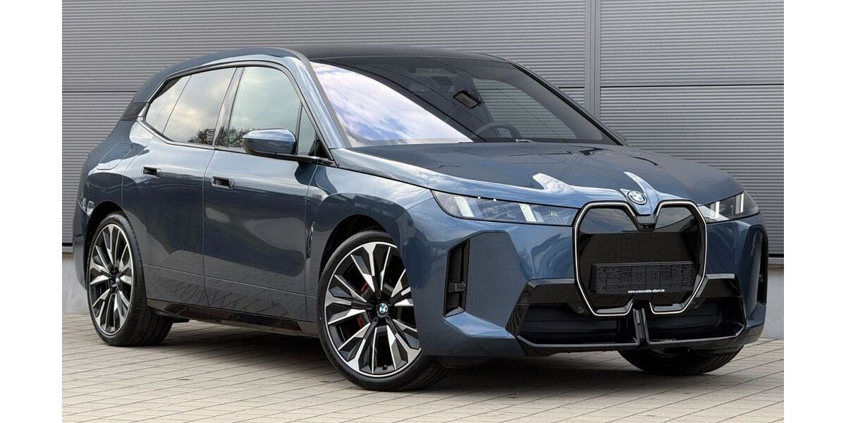 BMW iX 13.170 km 93.499 &euro; Rohr i. NB (bei Regensburg) 93352