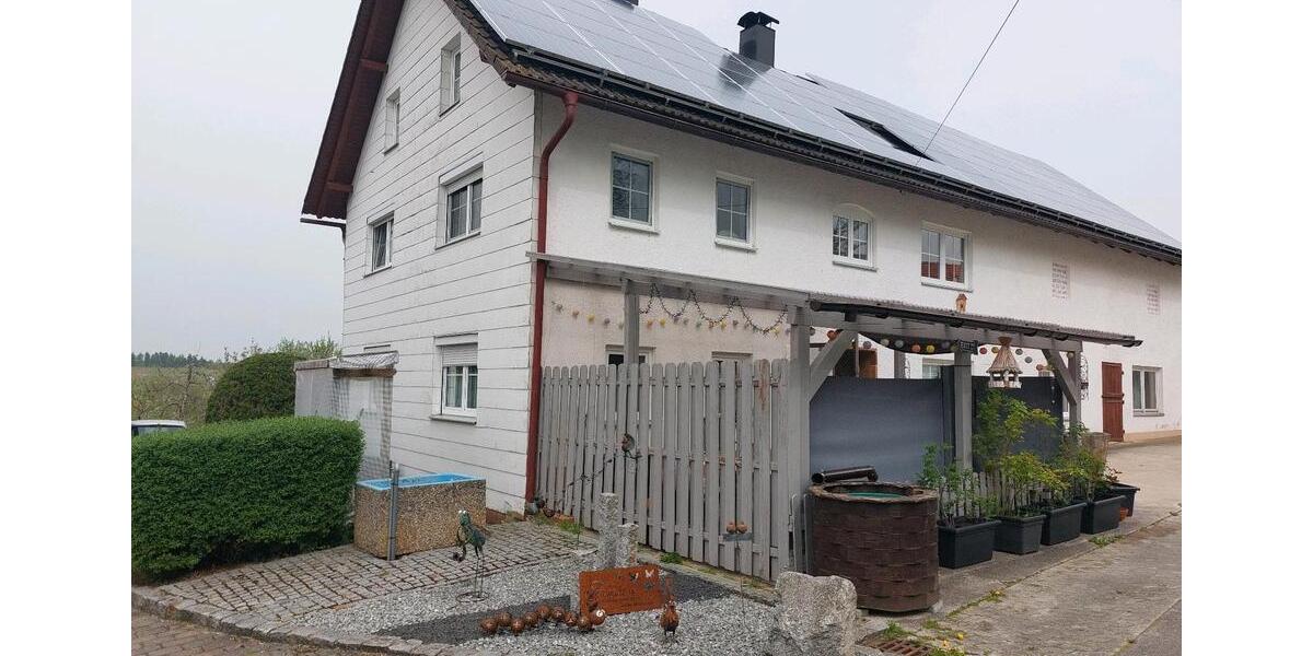 Interesentenstop Bauernhaus zu vermieten 7 zimmer