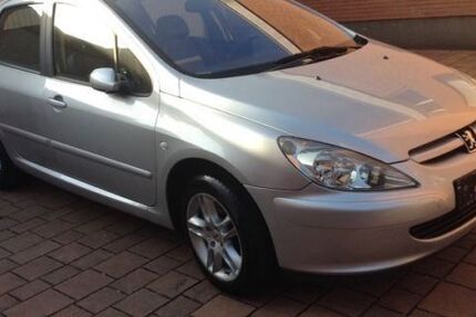Peugeot 307 103.382 km 3.499 &euro; Bad Arolsen 34454