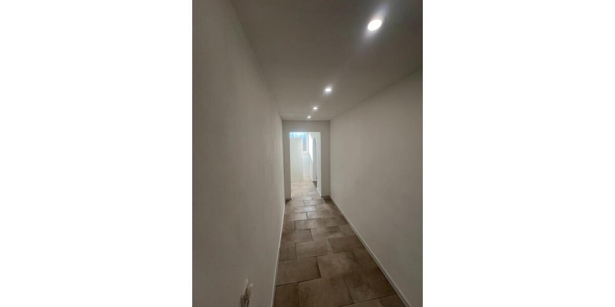 Erdgeschoßwohnung Hengersberg - 2.5 Zimmer, 58 m&sup2;, 600&euro; | Angebot:26163077