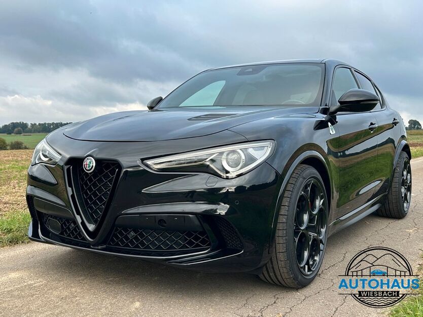 Alfa Romeo Stelvio 52.424 km 57.900 € Grävenwiesbach 61279