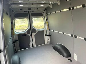 VW Crafter Kasten 35 L3H3 4M NAV LED ACC KAMERA PDC 2.040 km 58.990 &euro; Sangerhausen 06526