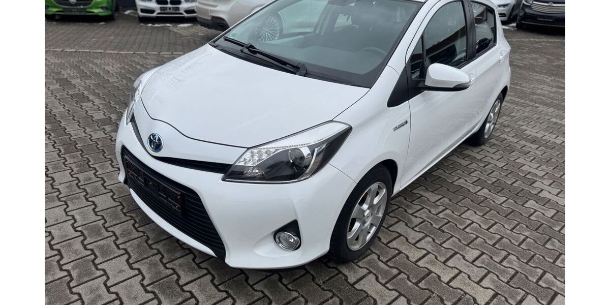 Toyota Yaris 105.211 km 9.990 &euro; Achstetten 88480