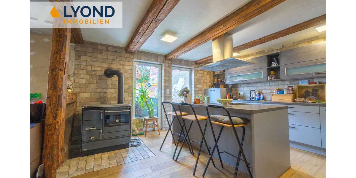 Haus zum Kaufen in Ditfurt 244.000 € 247.51 m² 6 zimmer