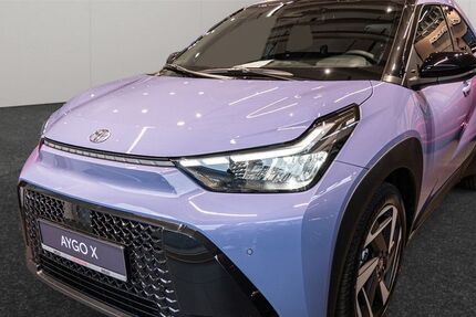 Toyota Aygo (X) 2.500 km 27.990 &euro; Hamburg 22529