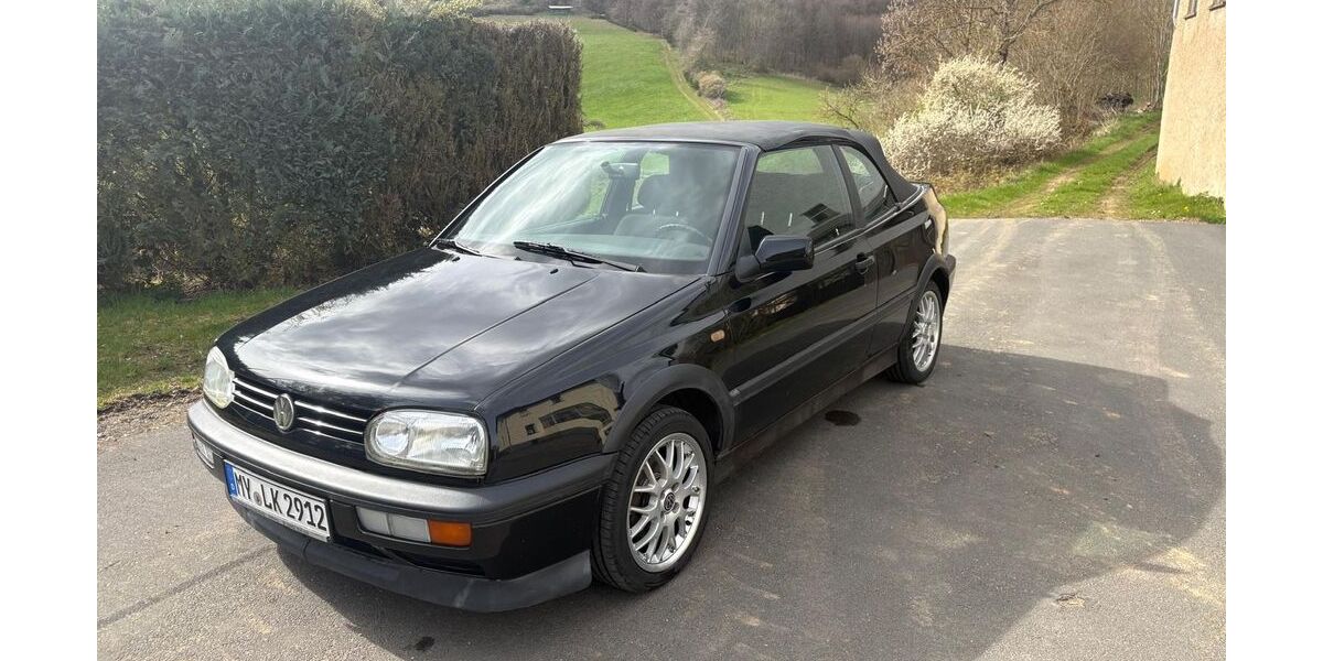 VW Golf 165.000 km 2.500 &euro; Baar 56729