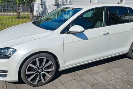 VW Golf 59.400 km 12.900 &euro; Neustadt an der Donau 93333