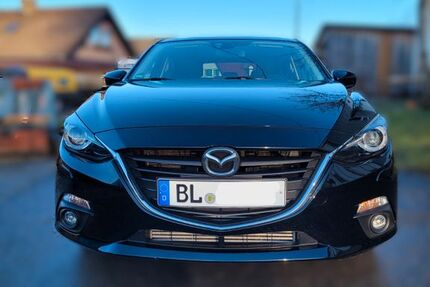 Mazda 3 141.800 km 8.250 &euro; Rosenfeld 72348