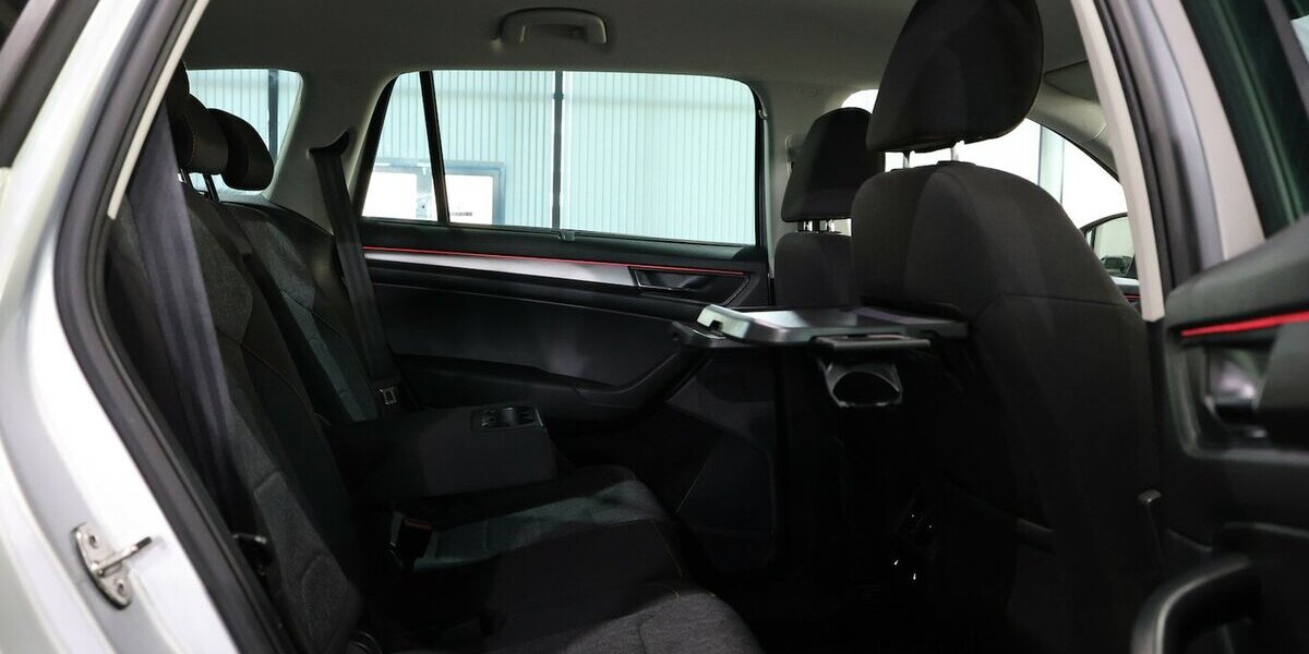 Skoda Kodiaq 1.5 TSI DSG CLEVER / LED / 1.HAND / NAVI+ 128.000 km 21.991 &euro; Hamm 59077