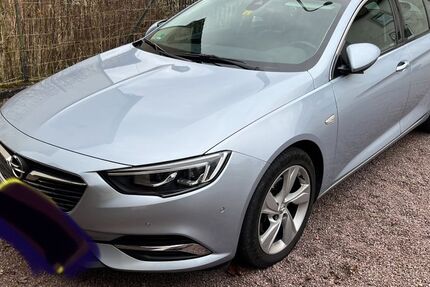 Opel Insignia 136.000 km 11.900 &euro; Dellfeld 66503