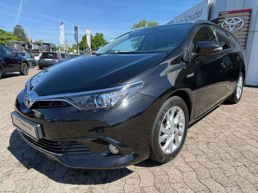 Auris