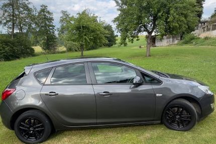 Opel Astra 71.100 km 5.500 &euro; Stockach 78333
