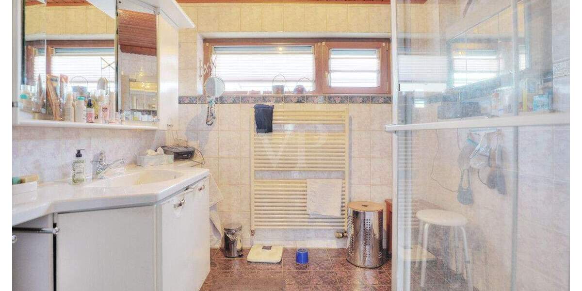 Einfamilienhaus Bretzfeld / Schwabbach Schwabbach - 7 Zimmer, 225 m&sup2;, 555.000&euro; | Angebot:25731884