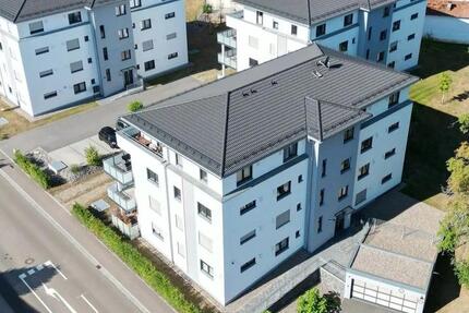 Wohnung Roding - 3 Zimmer, 80 m&sup2;, 795&euro; | Angebot:26652291