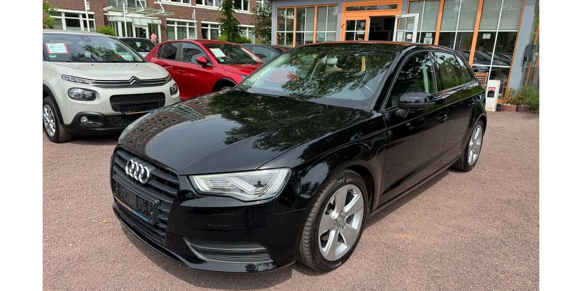 Audi A3 133.500 km 12.990 &euro; Magdeburg 39124