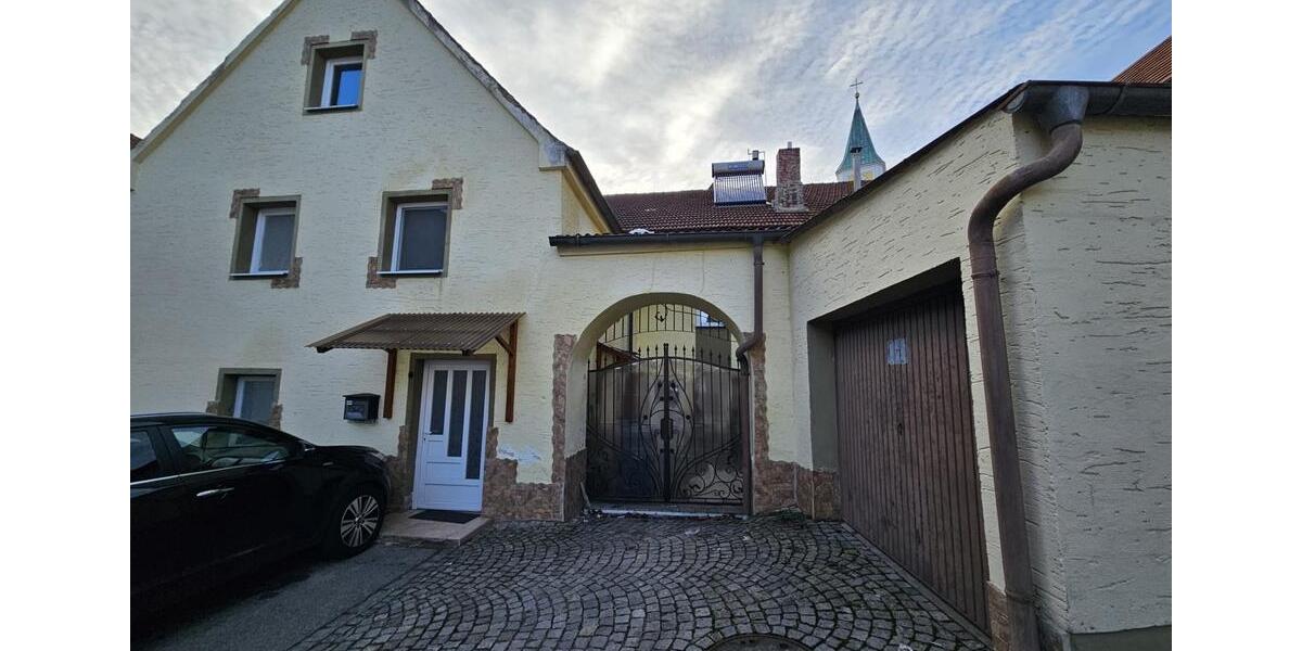 Einfamilienhaus Falkenstein - 6 Zimmer, 410 m&sup2;, 240.000&euro; | Angebot:26447243