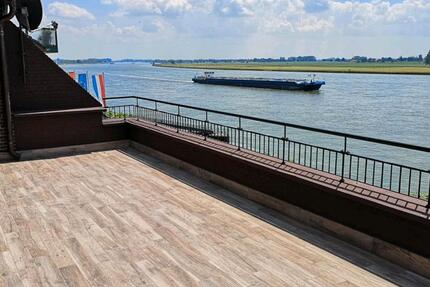 Haus Emmerich am Rhein - 12 Zimmer, 357 m&sup2;, 3.400&euro; | Angebot:25163561