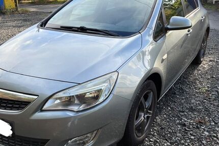 Opel Astra 130.000 km 3.500 &euro; Siegen 57076