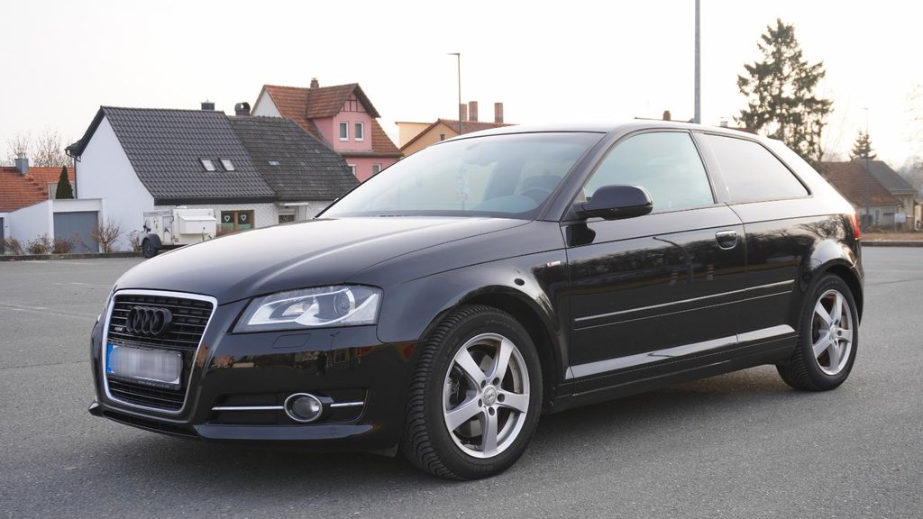 Audi A3 128.000 km 8.200 &euro; Lichtenfels 96215