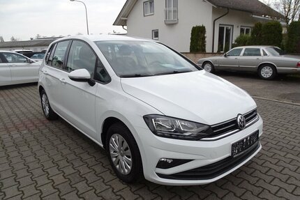 VW Golf Sportsvan 1,0l TSI Trendline, Klimaauto., Sit