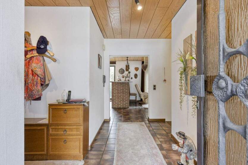 Gestalten Sie Ihr Traumhaus - mit Ausbaupotenzial und Zweifamilienoption 6 zimmer