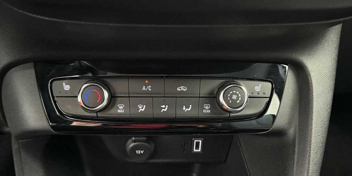 Opel Corsa 1.2 Edition Carplay Kamera Sitzheizung 24.400 km 13.230 &euro; Lich 35423
