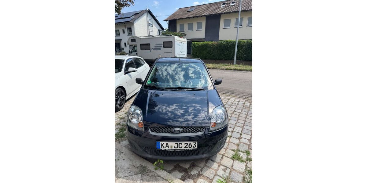 Ford Fiesta 55.350 km 2.350 &euro; Karlsruhe 76227