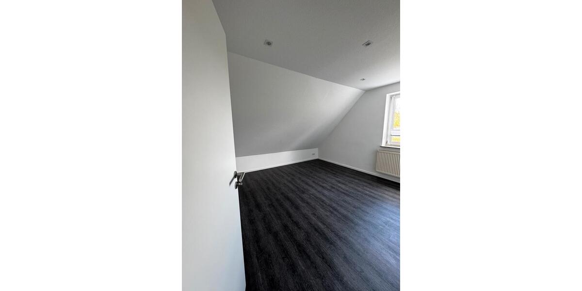 Einfamilienhaus Heilbad Heiligenstadt - 4 Zimmer, 140 m&sup2;, 1.600&euro; | Angebot:26116399