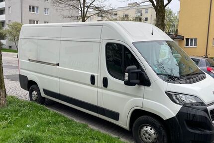 Peugeot Boxer 120.850 km 15.700 &euro; München 81673